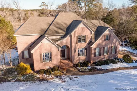 207 Shady Bluff Pt, Williamsburg, VA 23188