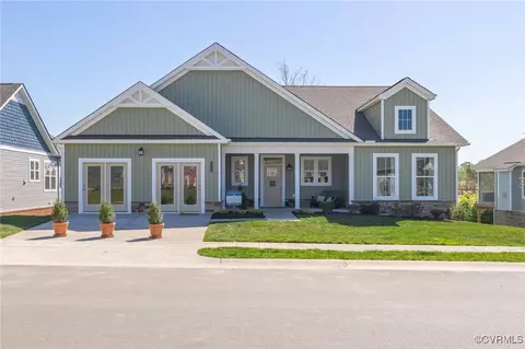 10364 Chickahominy Falls Ln, Glen Allen, VA 23059