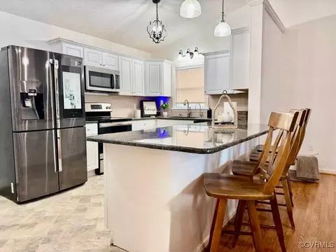 4105 Larkin Ln, Midlothian, VA 23112