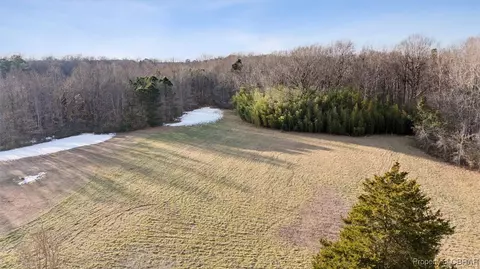 6470 T C Walker, Gloucester, VA 23061 photo 28