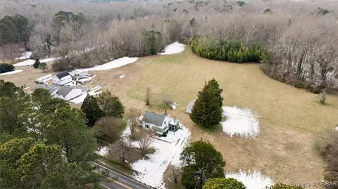 6470 T C Walker, Gloucester, VA 23061 photo 33