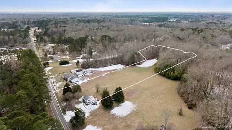 6470 T C Walker, Gloucester, VA 23061 photo 2