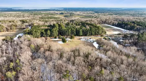 6470 T C Walker, Gloucester, VA 23061 photo 38