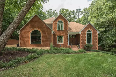 3010 Summerhurst Dr, Midlothian, VA 23113