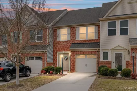 8930 Ringview Dr, Mechanicsville, VA 23116