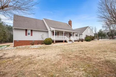 1126 Bradbury Rd, Moseley, VA 23120