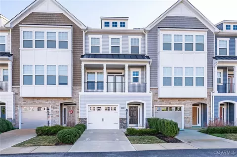 2206 Perennial Cir, Henrico, VA 23233