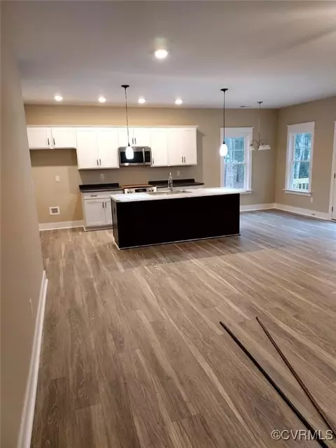 Kitchen - 14271 Stage Rd, Lanexa, VA 23089 photo 1 of 2