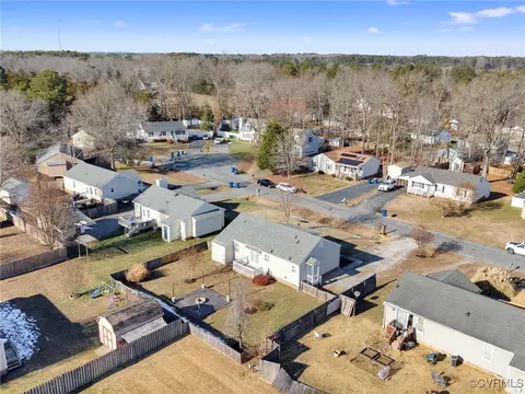 11619 Parrish Branch Cir, Midlothian, VA 23112 photo 31