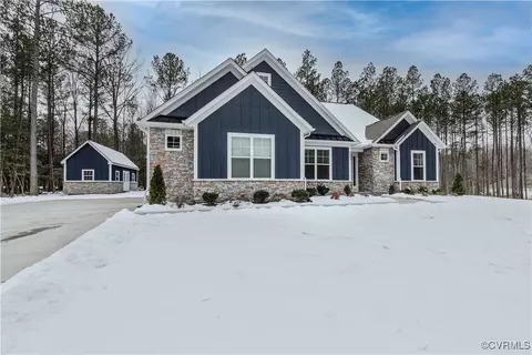 8007 Killbevan Dr, Chesterfield, VA 23838