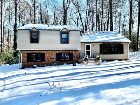 10101 Stonemark Ct, Henrico, VA 23238