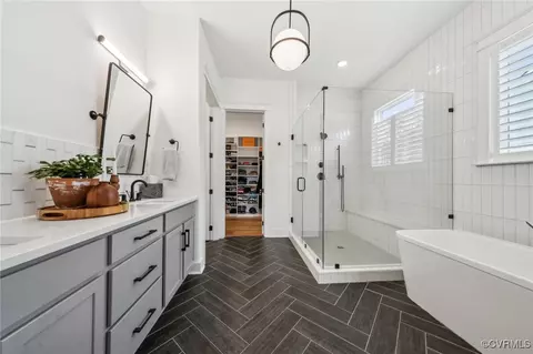Bath - 6701 Ruby Hill Rd, Moseley, VA 23120 photo 2 of 6