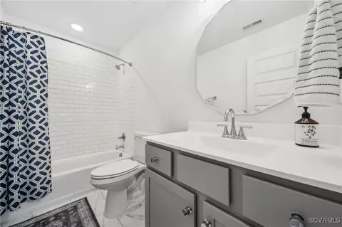 Bath - 6701 Ruby Hill Rd, Moseley, VA 23120 photo 4 of 6