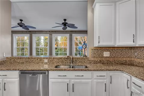 14518 Shipborne Rd, Midlothian, VA 23112 photo 11