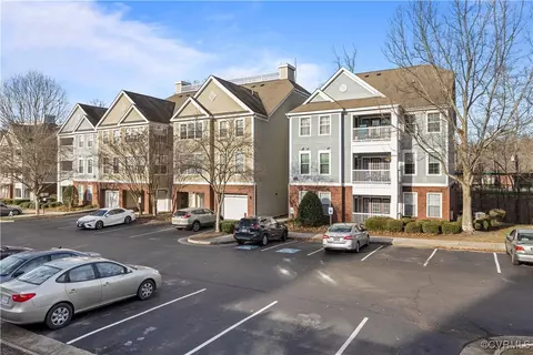 614 Bristol Village Dr #B04, Midlothian, VA 23114