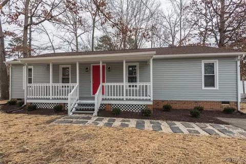 8701 Ashton Woods Ct, North Chesterfield, VA 23237