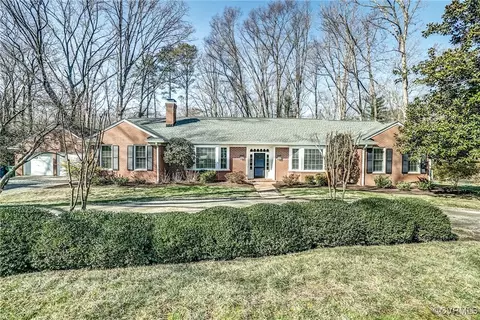 302 Sweetbriar Dr, Richmond, VA 23238