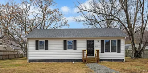 2912 Lincoln Ave, Henrico, VA 23228