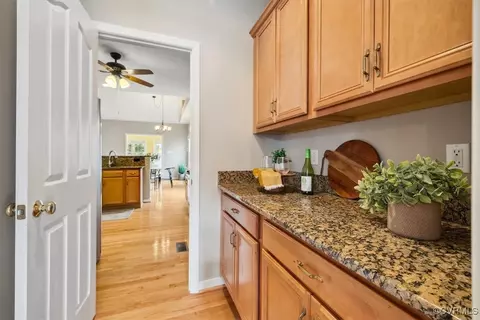 14630 Windjammer Dr, Midlothian, VA 23112 photo 9