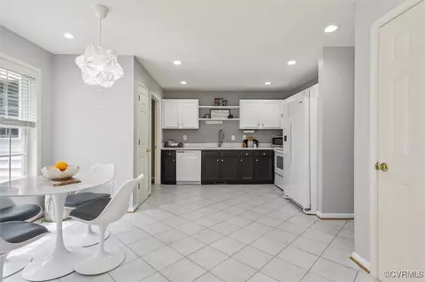 203 Oaktree Rd #A, Williamsburg, VA 23188 photo 13