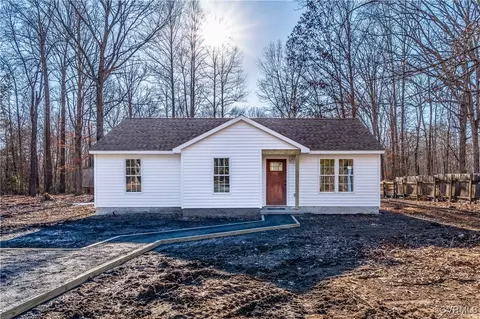 81 Sugarfork Rd, Cumberland, VA 23040