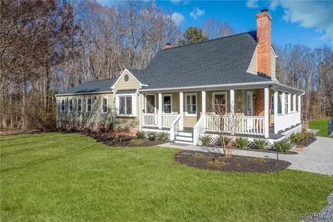 12646 Old Ridge Rd, Beaverdam, VA 23015