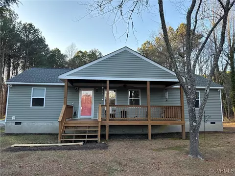 730 Newtown Rd, White Stone, VA 22578
