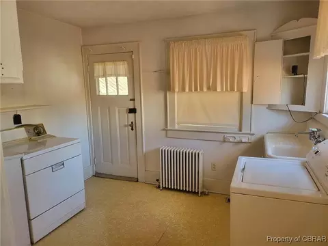 137 Hampton Roads Ave, Hampton, VA 23661 photo 12