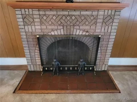 137 Hampton Roads Ave, Hampton, VA 23661 photo 6