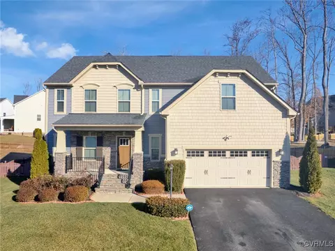 9012 Buffalo Springs Dr, Midlothian, VA 23112