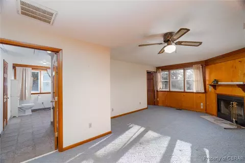 4128 Eagle Rd, Hayes, VA 23072 photo 6