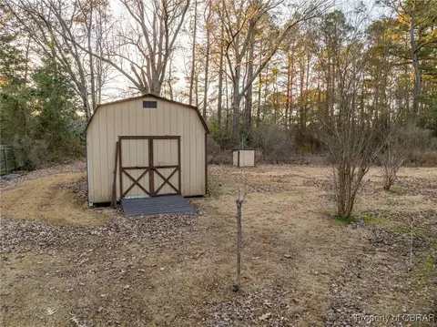 4128 Eagle Rd, Hayes, VA 23072 photo 23