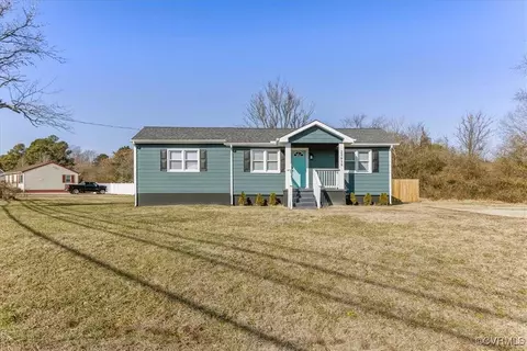 25616 Front Rd, North Dinwiddie, VA 23803