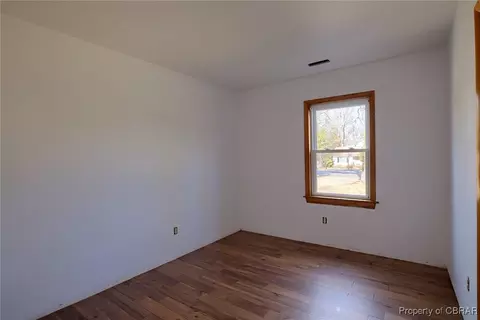 Bedroom - 7450 Matoaka Ave, Gloucester Point, VA 23062 photo 1 of 3