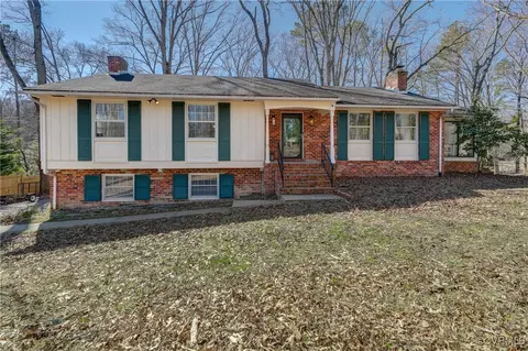 1828 Bloomfield Rd, Richmond, VA 23225