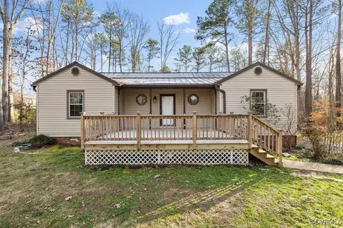 1985 Moseley Rd, Moseley, VA 23120
