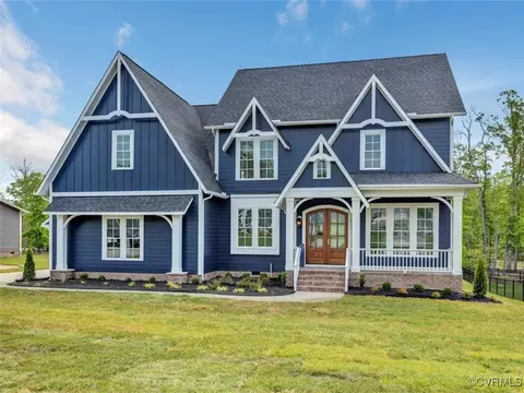 4801 Singing Bird Dr, Moseley, VA 23120