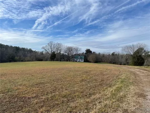 24685 Christanna Hwy, Alberta, VA 23821