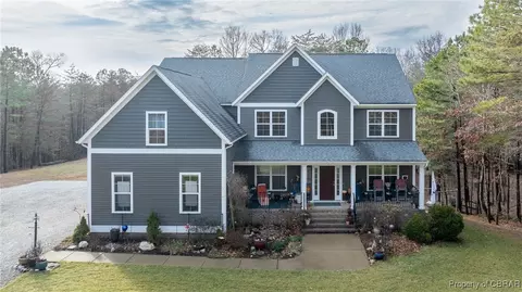 11581 Creeks Edge Rd, New Kent, VA 23124