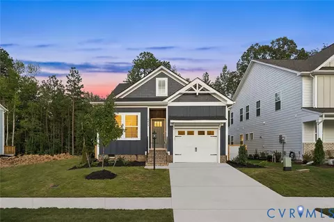 6453 Lila Crest Ln, Midlothian, VA 23112