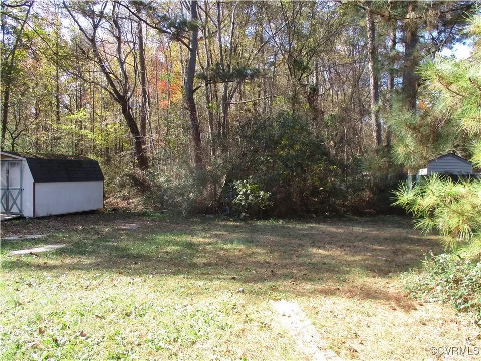 9100 Hopkins Rd, Richmond, VA 23237 | MLS# 2502376 | 9 Photos - Movoto