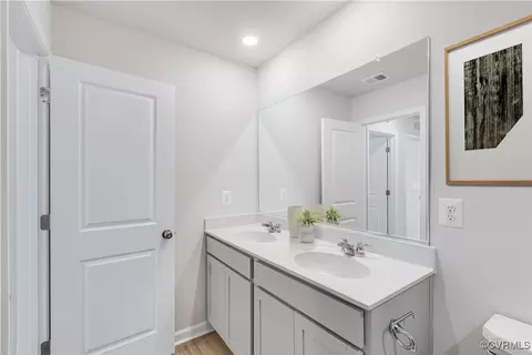Entry Way - 5806 Ginger Dr, Providence Forge, VA 23140 photo 3 of 3