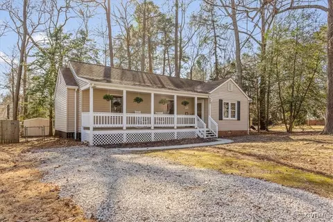 3209 Roland View Ct, Chester, VA 23831