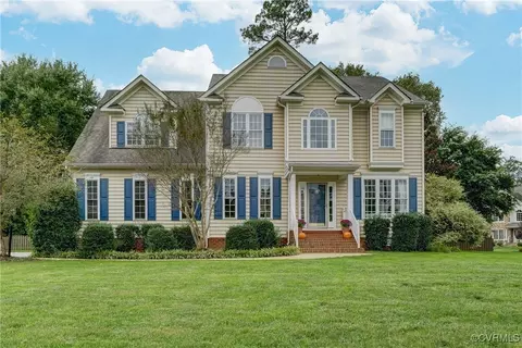 14031 Planters Walk Dr, Midlothian, VA 23113
