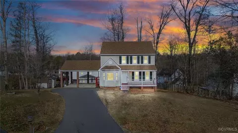 2902 Tributary Ct, Chester, VA 23831