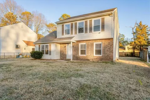 925 Derrymore Rd, Richmond, VA 23225 photo 2
