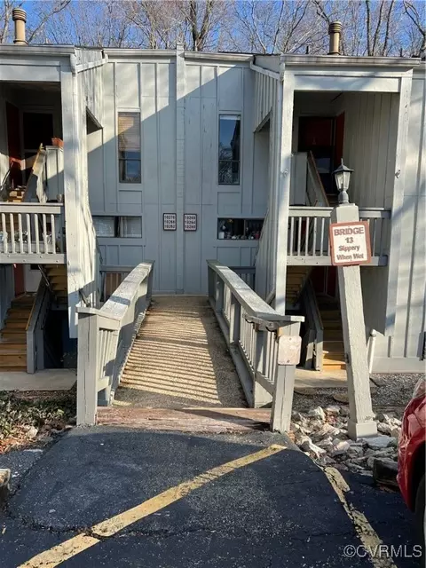 10266 Iron Mill Rd, Richmond, VA 23235