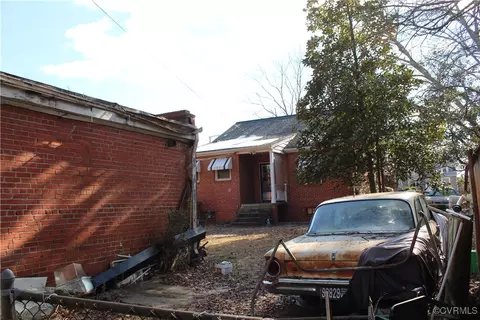 Exterior - 2018 Bailey Ave, Richmond, VA 23231 photo 3 of 3