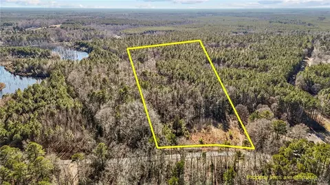 6801 Hair Rd, Disputanta, VA 23842