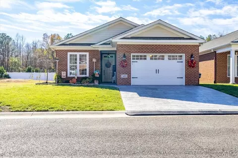 3491 Rock Creek Villa Dr, Quinton, VA 23141